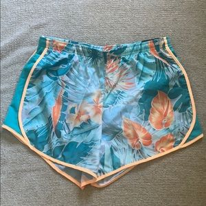 Brand New XL Girls Nike Tempo Running Shorts